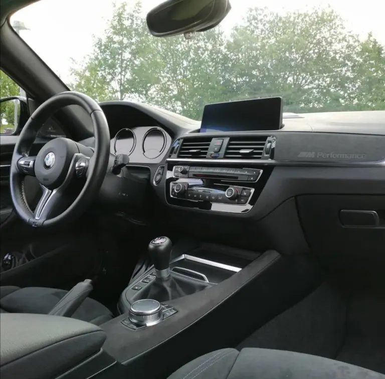 BMW Cockpit, Bild 1